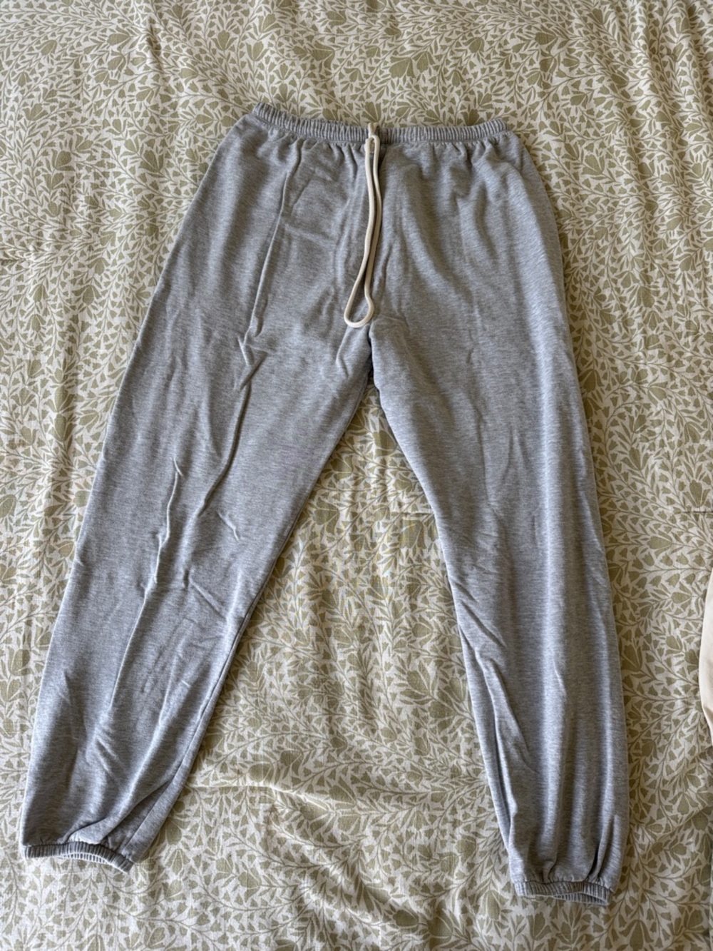 Women’s Gray Drawstring Jogger Pants